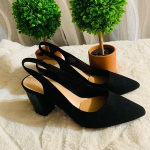 Katie & Kelly Sling Back
Size 9